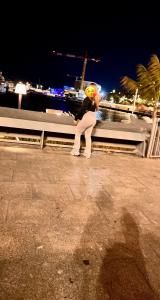 Chica busca chico en Barcelona: 