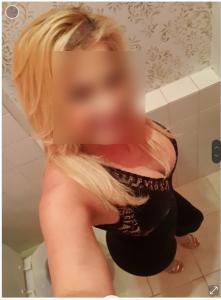 Chica busca chico en La Coruña: 