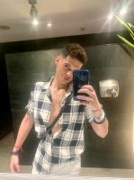 653248248: Chico busca chica en Barcelona