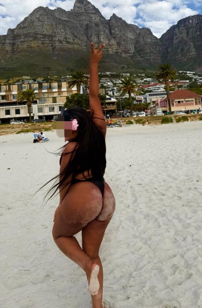 Chica busca chico en Tenerife: 