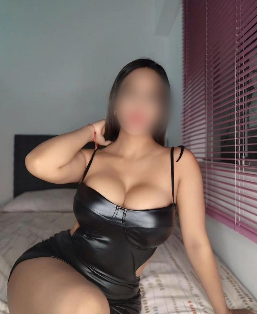 Chica busca chico en La Coruña: 