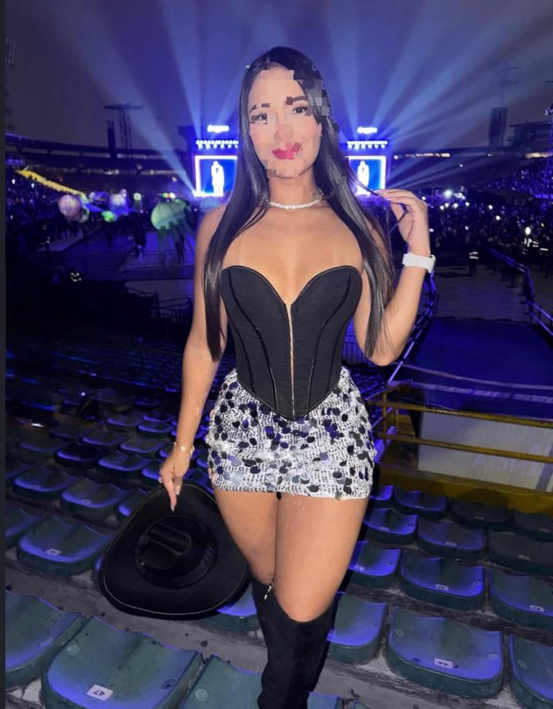 Chica busca chico en Cádiz: 