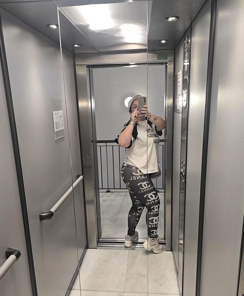 614263317: Chica busca chico en Cádiz