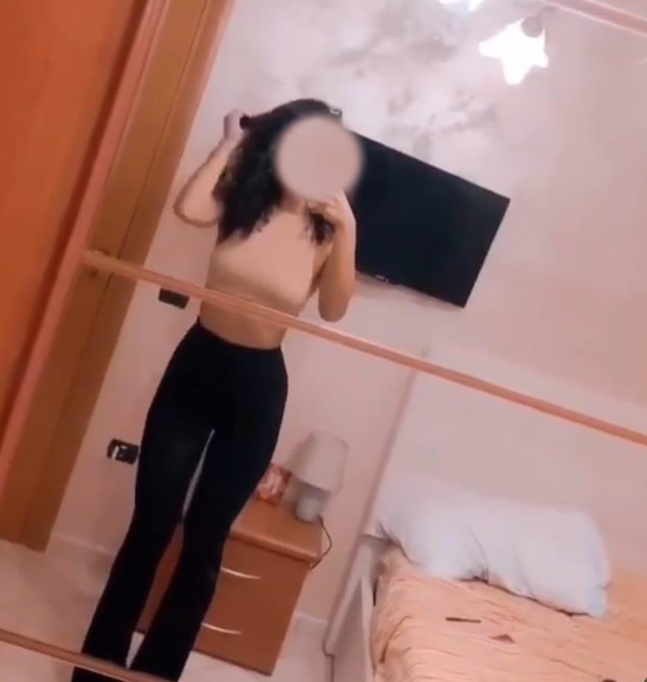 691163557: Chica busca chico en Madrid