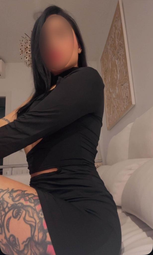 Chica busca chico en Sevilla: 