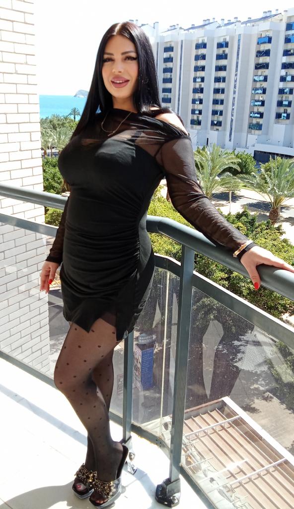 Chica busca chico en Alicante: 