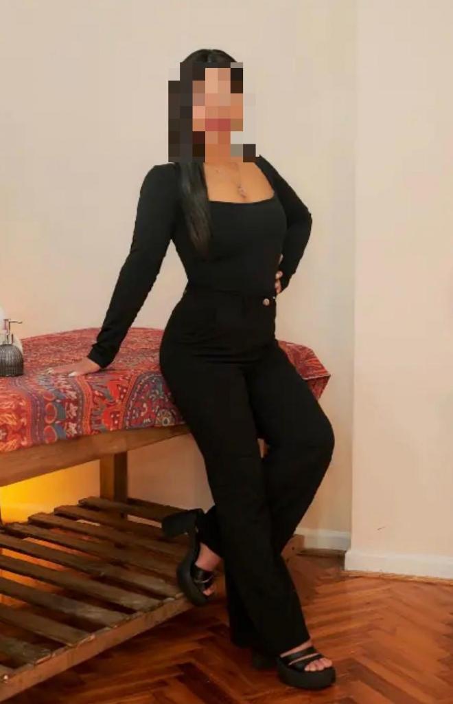 624992303: Chica busca chico en Madrid