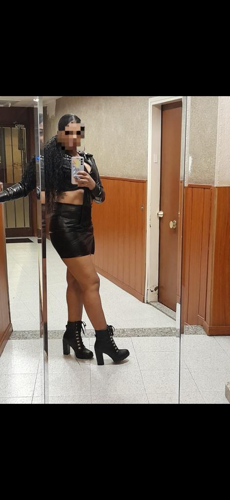 Chica busca chico en Sevilla: 