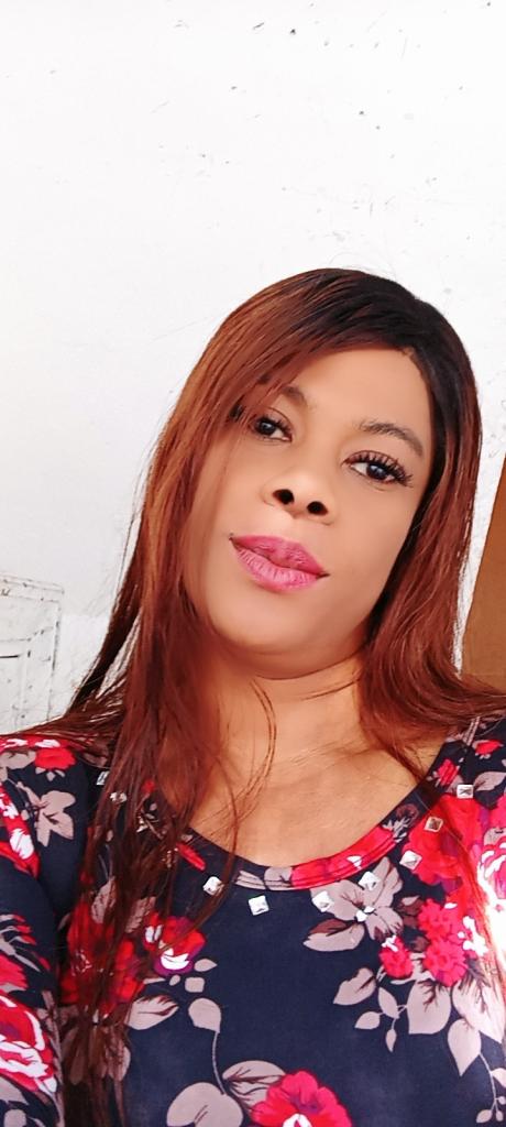 Chica busca chico en Almería: 