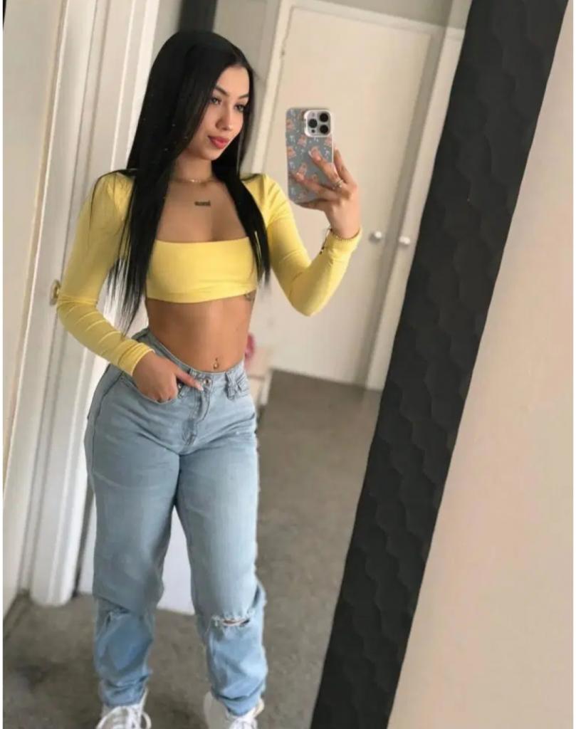 Chica busca chico en Ibiza: Chica busca chico