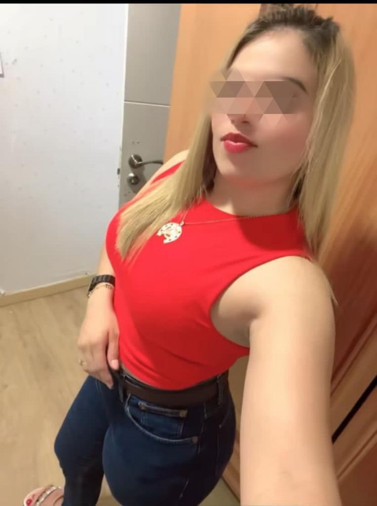 Chica busca chico en Granada: 