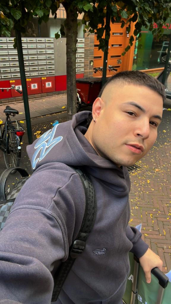 641784648: Chico busca chica en Burgos