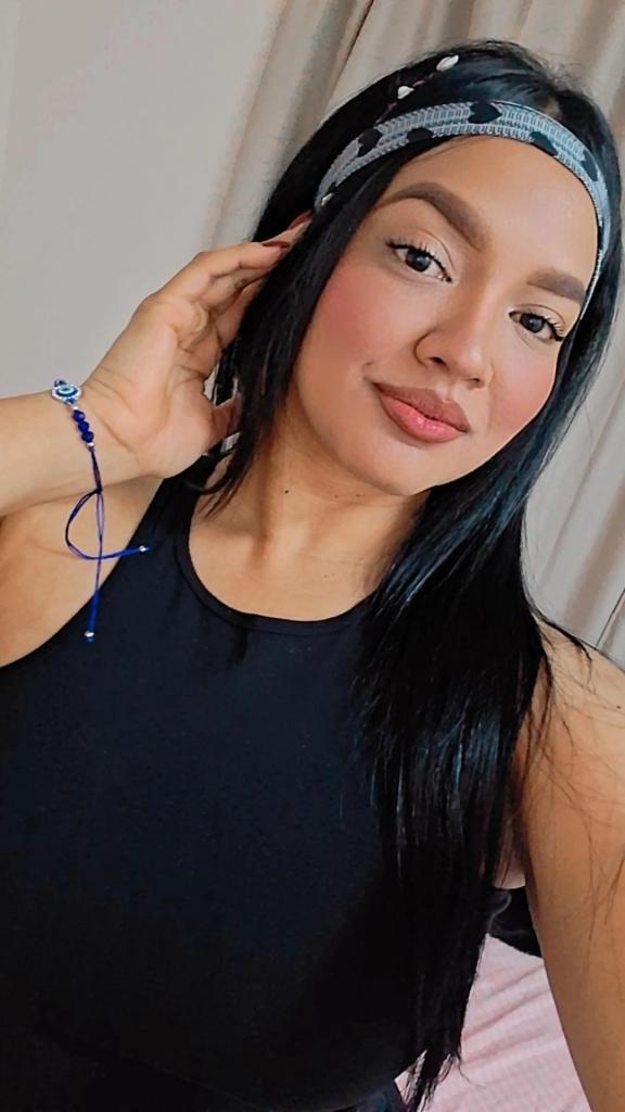 Chica busca chico en Valencia: Chica busca chico