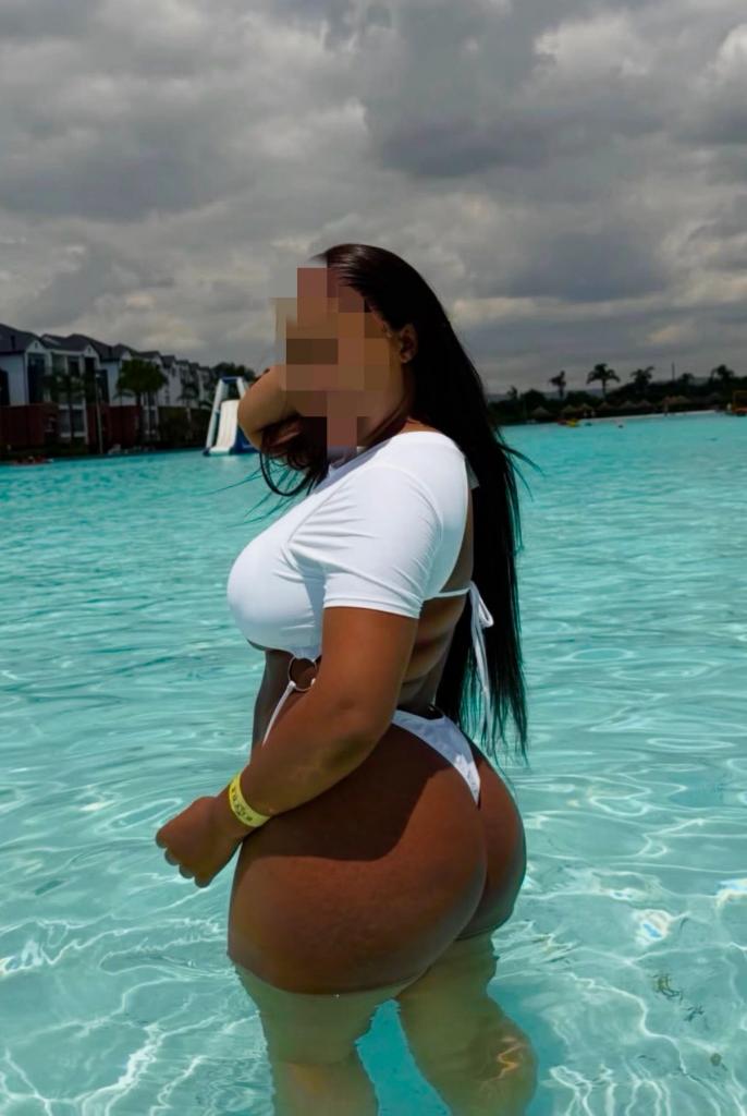 Chica busca chico en Tenerife: Chica busca chico