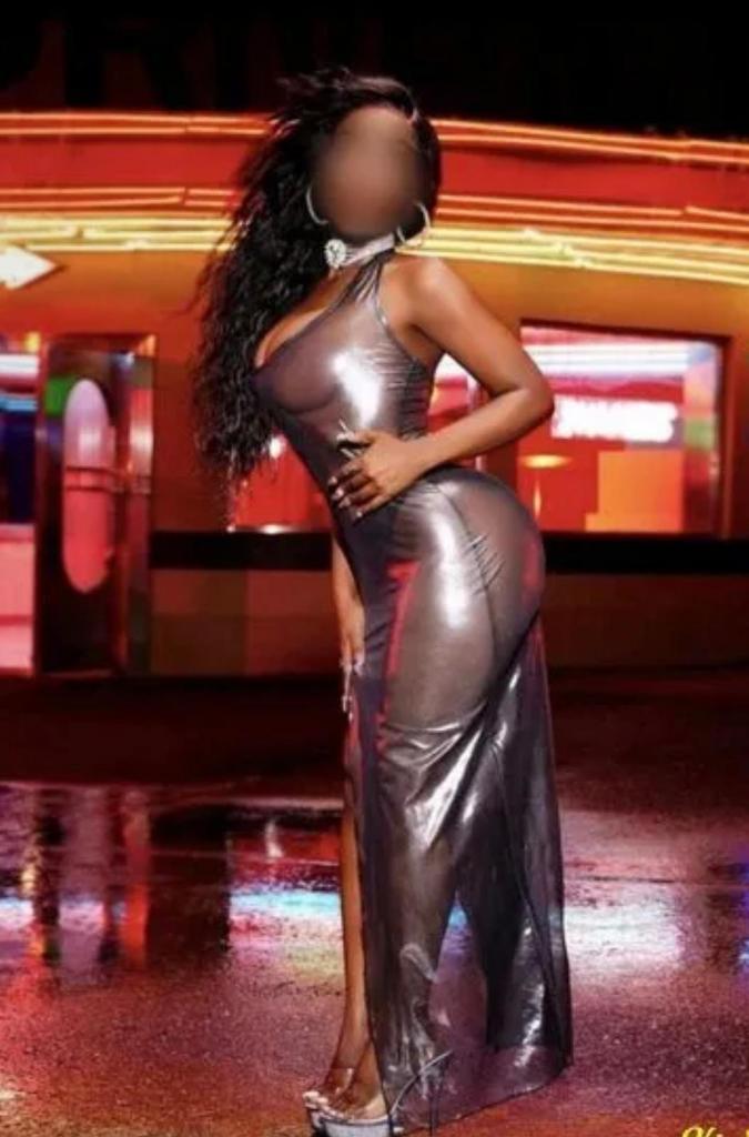 Chica busca chico en Valencia: 