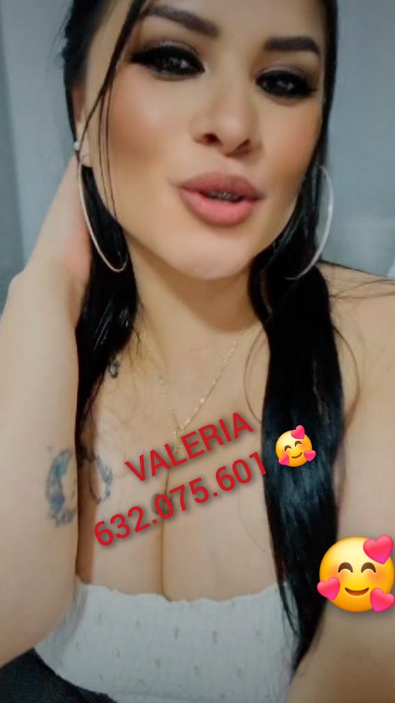 632075601: Chica busca chico en Cáceres