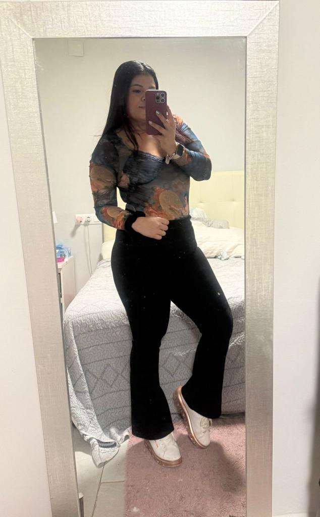 617415534: Chica busca chico en Sevilla