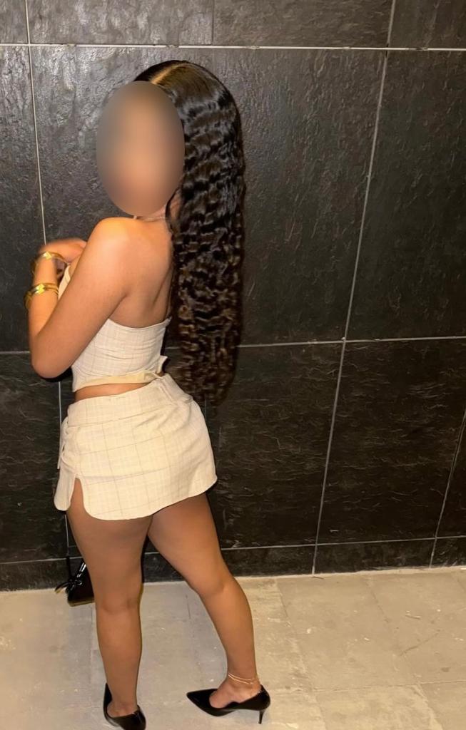 663995020: Chica busca chico en Soria