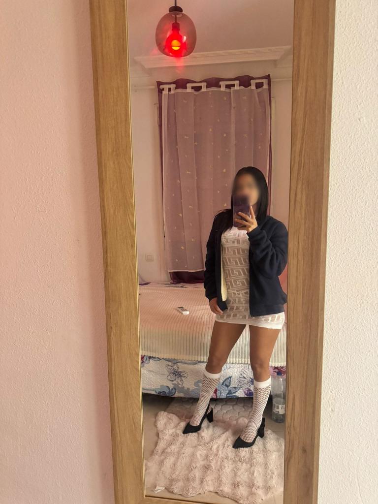 Chica busca chico en Sevilla: 