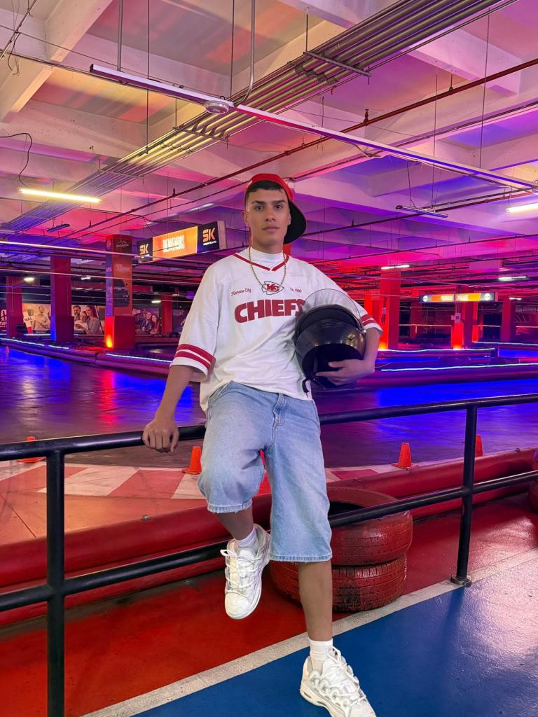 610922803: Chico busca chica en Barcelona