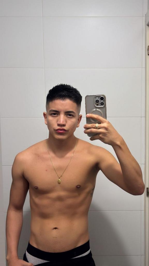 627387821: Chico busca chica en Valencia