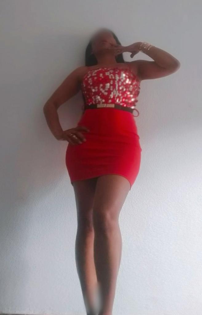 633360111: Chica busca chico en Valencia