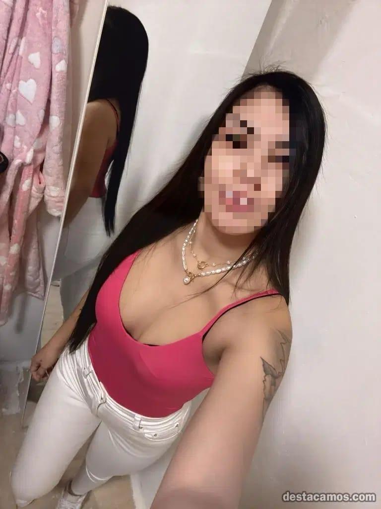 Chica busca chico en Almería: 