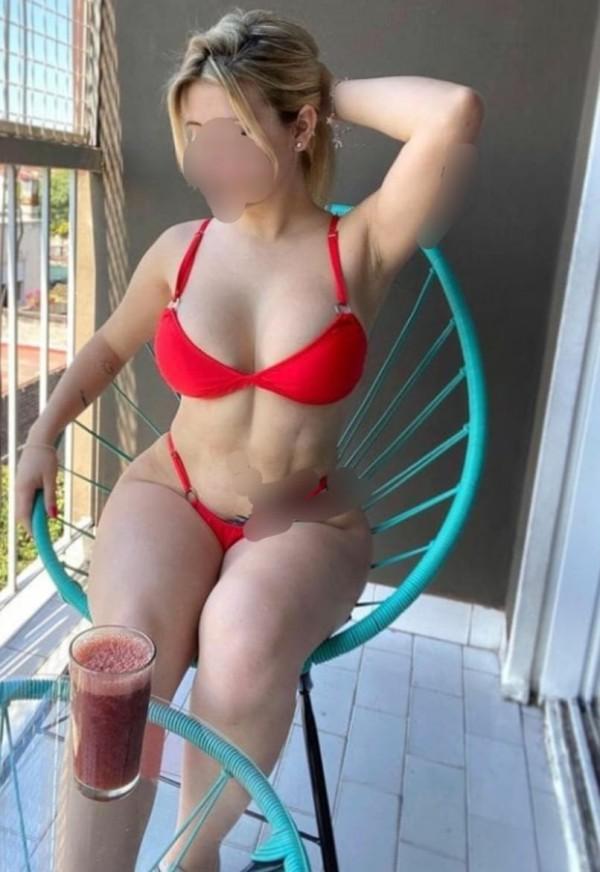 Chica busca chico en Granada: 