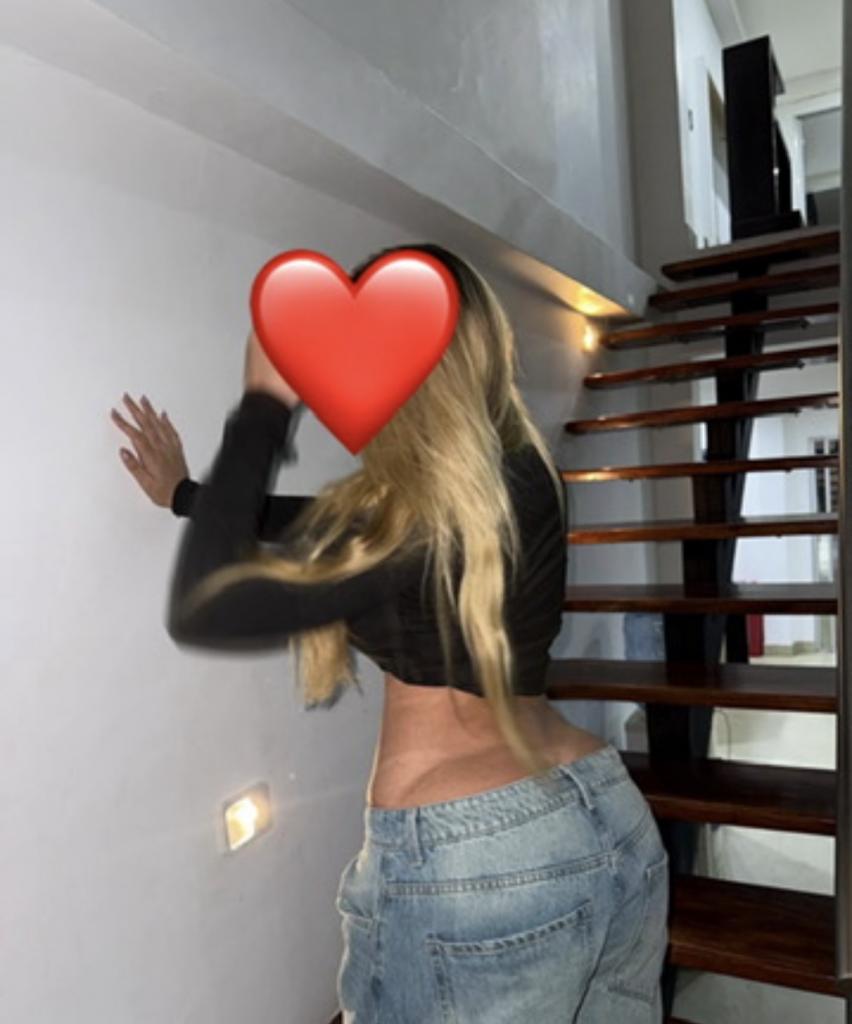 Chica busca chico en Almería: 