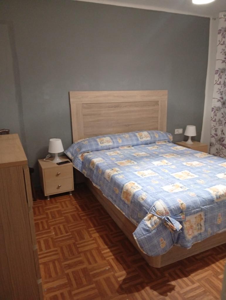 Chica busca chico en Cáceres: 