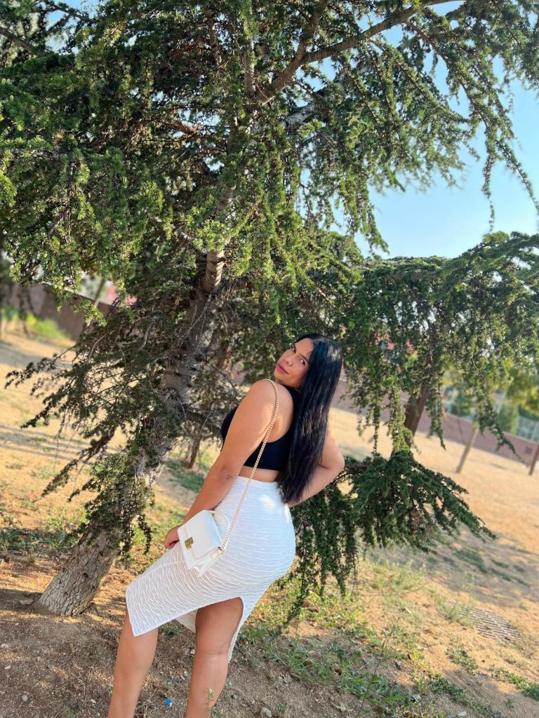 Chica busca chico en Barcelona: 