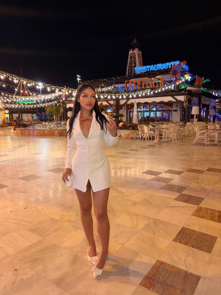 612409664: Chica busca chico en Ibiza