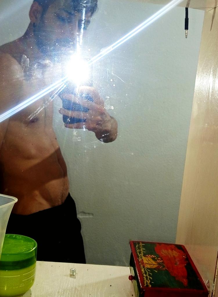 617297243: Chico busca chica en Almería