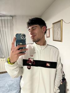 623736815: Chico busca chica en Madrid