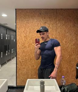 678432494: Chico busca chica en Alicante