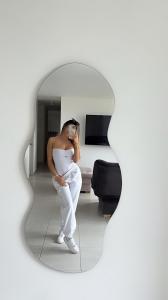 680726959: Chica busca chico en Madrid