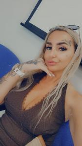 661466874: Chica busca chico en Cádiz