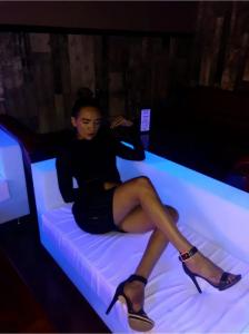 627168301: Chica busca chico en Cantabria