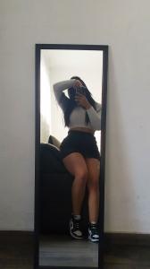 652512840: Chica busca chico en Pontevedra