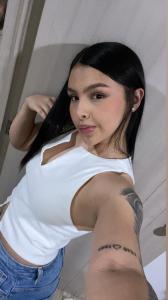 643740405: Chica busca chico en Almería