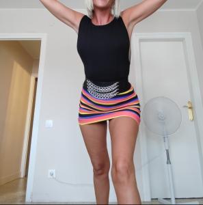 674370760: Chica busca chico en Málaga