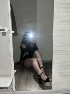 603332602: Chica busca chico en Sevilla