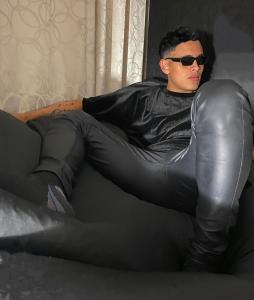 603903639: Chico busca chica en Sevilla