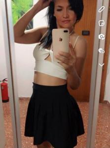 632933949: Chica busca chico en Valencia