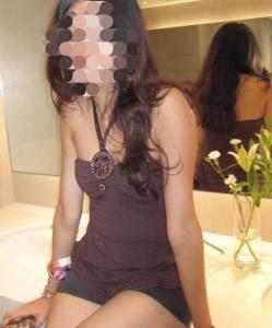 602644795: Chica busca chico en Sevilla
