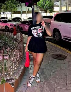 602710248: Chica busca chico en Sevilla