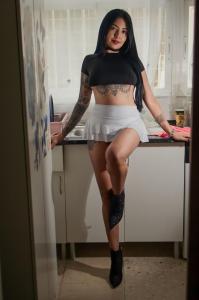 613402917: Chica busca chico en Barcelona