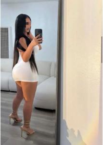 677381027: Chica busca chico en Badajoz