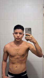 627387821: Chico busca chica en Valencia