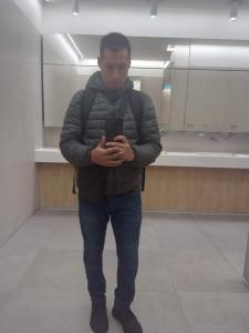 627598681: Chico busca chica en Madrid